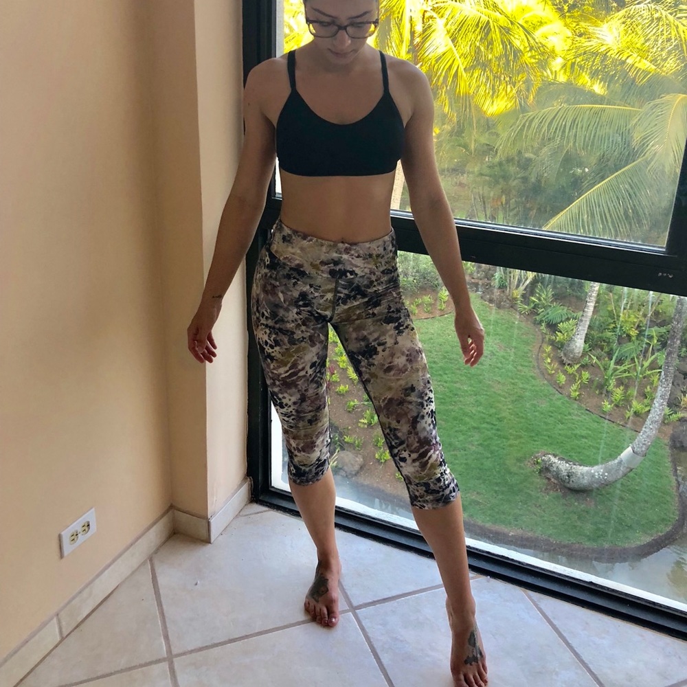 Small patterned leggings